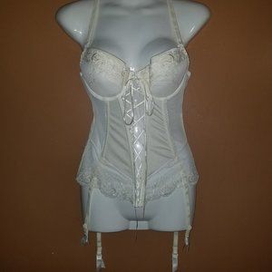 $65 GORTEKS YVETTE CREAM CORSET IN VARIOUS SIZES